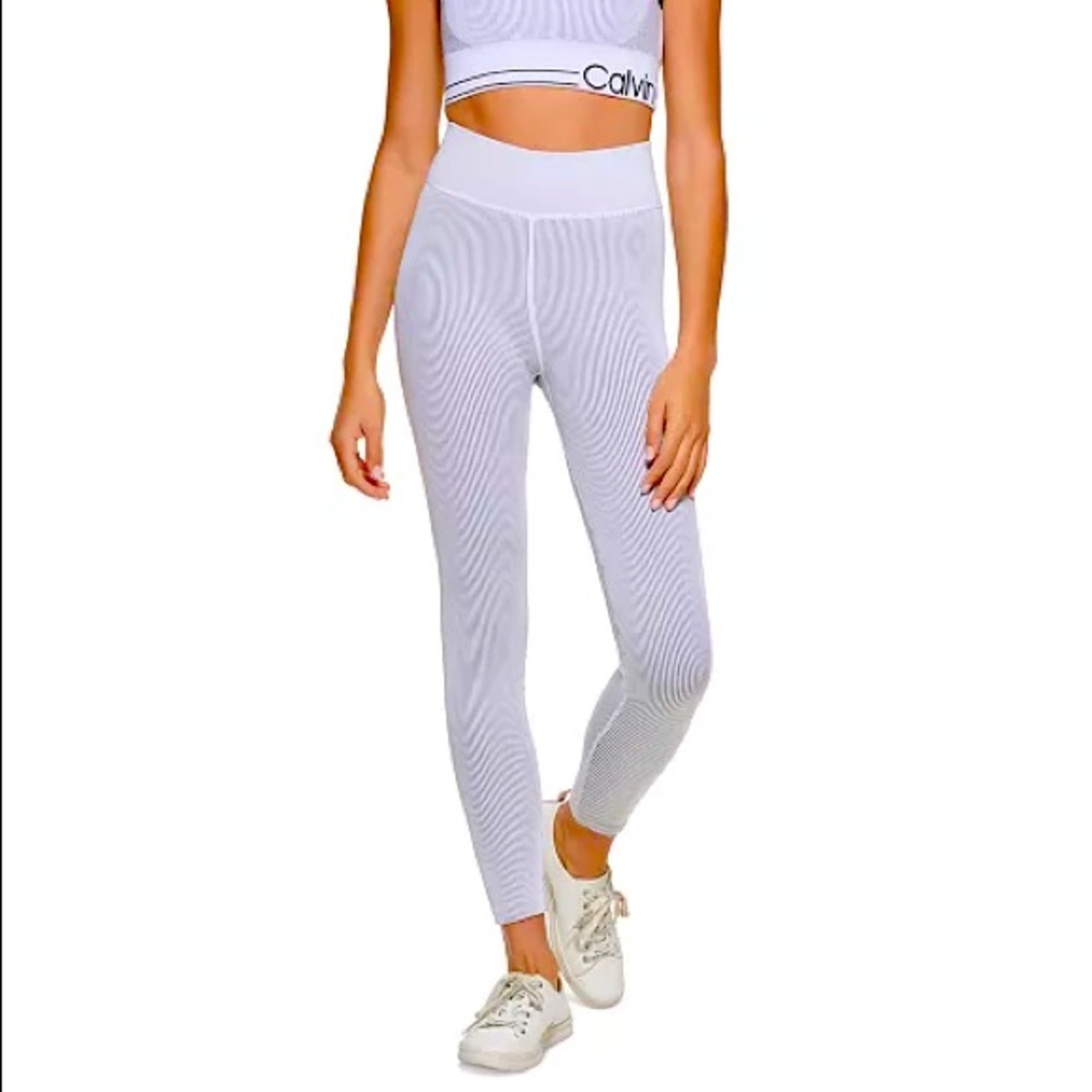 BNWT Calvin Klein Ribbed High Rise 7/8 Leggings💥